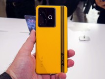 Realme GT 7T в цветах Racing Yellow, IceSense Blue и IceSense Black