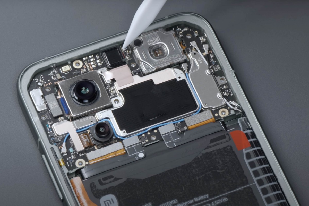 Redmi K80 Ultra разобранный перед презентацией