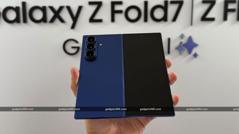 Первые впечатления от Samsung Galaxy Z Fold7 и Galaxy Z Flip7: новое поколение гибких смартфонов Первые впечатления от Samsung Galaxy Z Fold7 и Galaxy Z Flip7: новое поколение гибких смартфонов