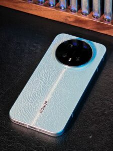 Honor Magic8 представлен в версии Sky Blue Glaze Edition Honor Magic8 представлен в версии Sky Blue Glaze Edition