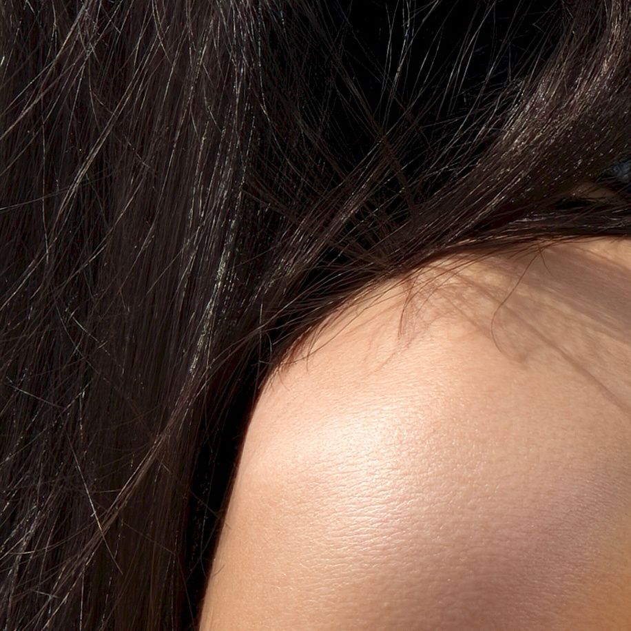 Cropped picture showing exceptional details and clarity