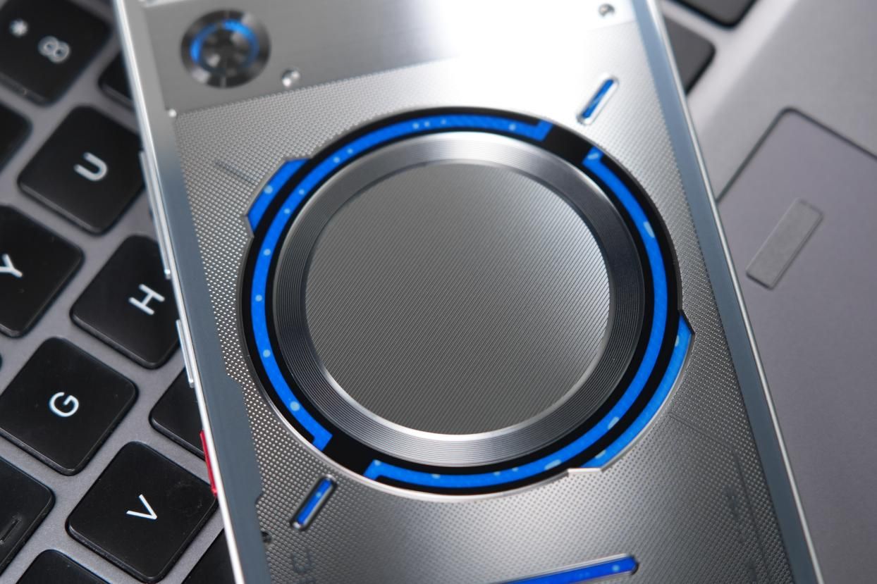 RedMagic 11 Pro+ design and build review